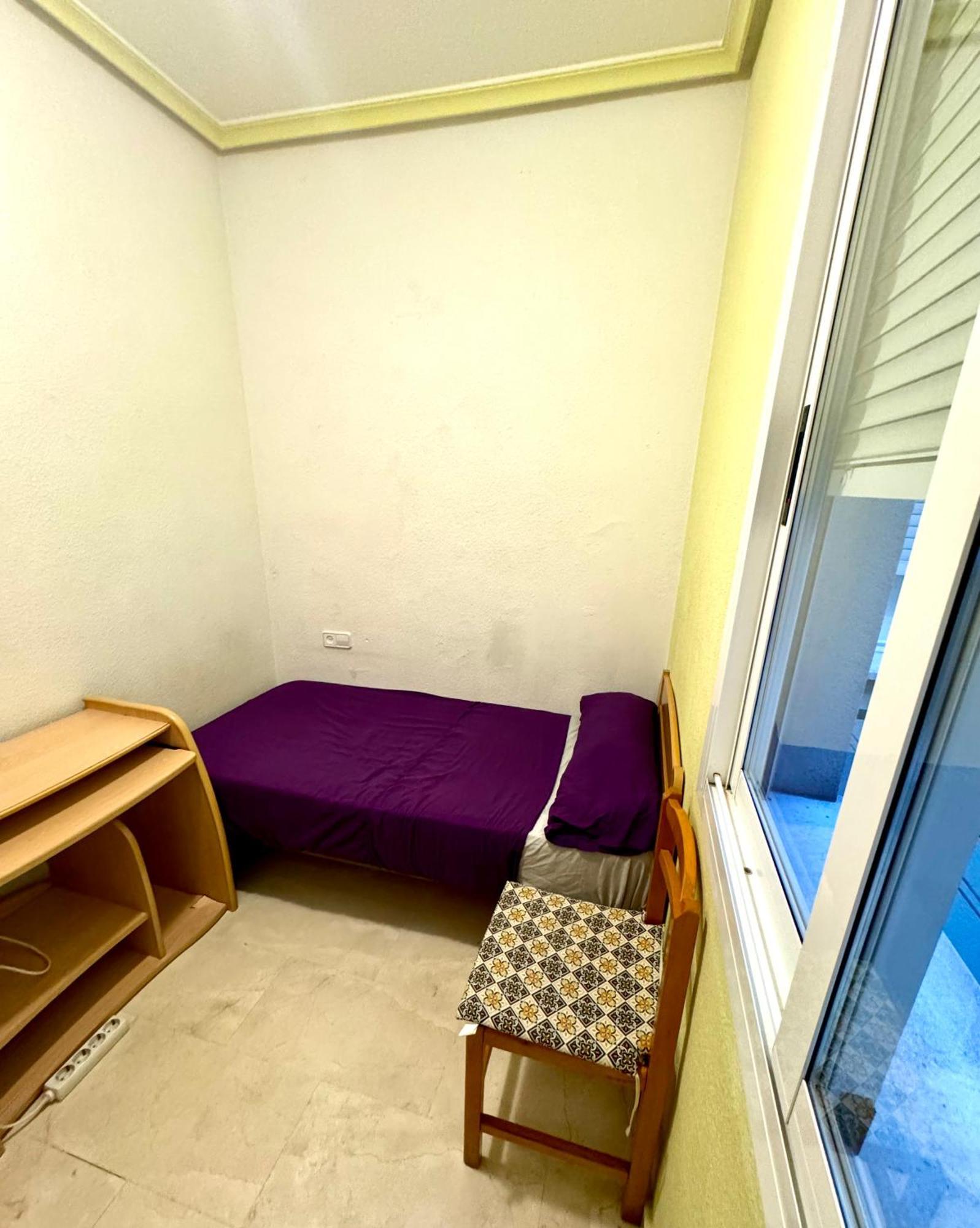 Economic Private Room In Center Of Γρανάδα Εξωτερικό φωτογραφία